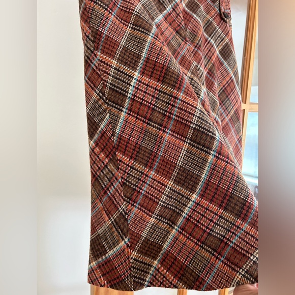 H & M Plaid A line Skirt size 8 - Picture 3 of 6